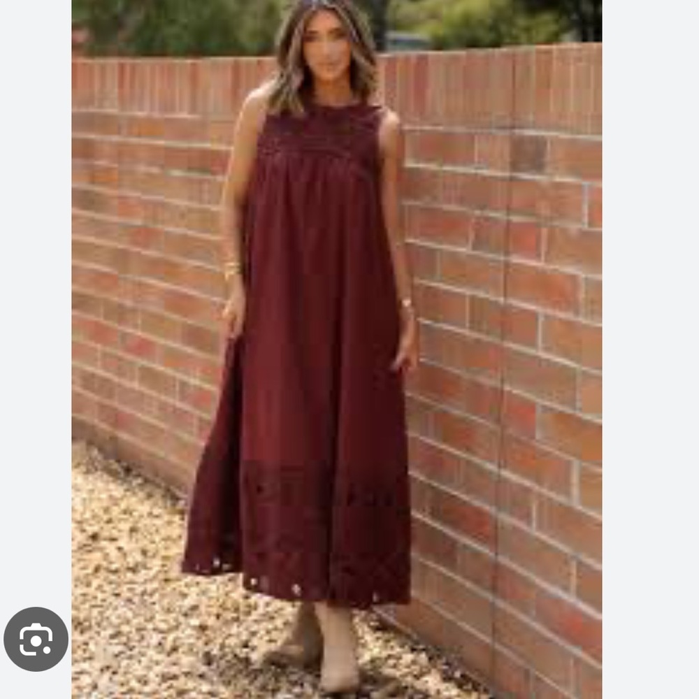 Vestique Marlow dress NWT size small